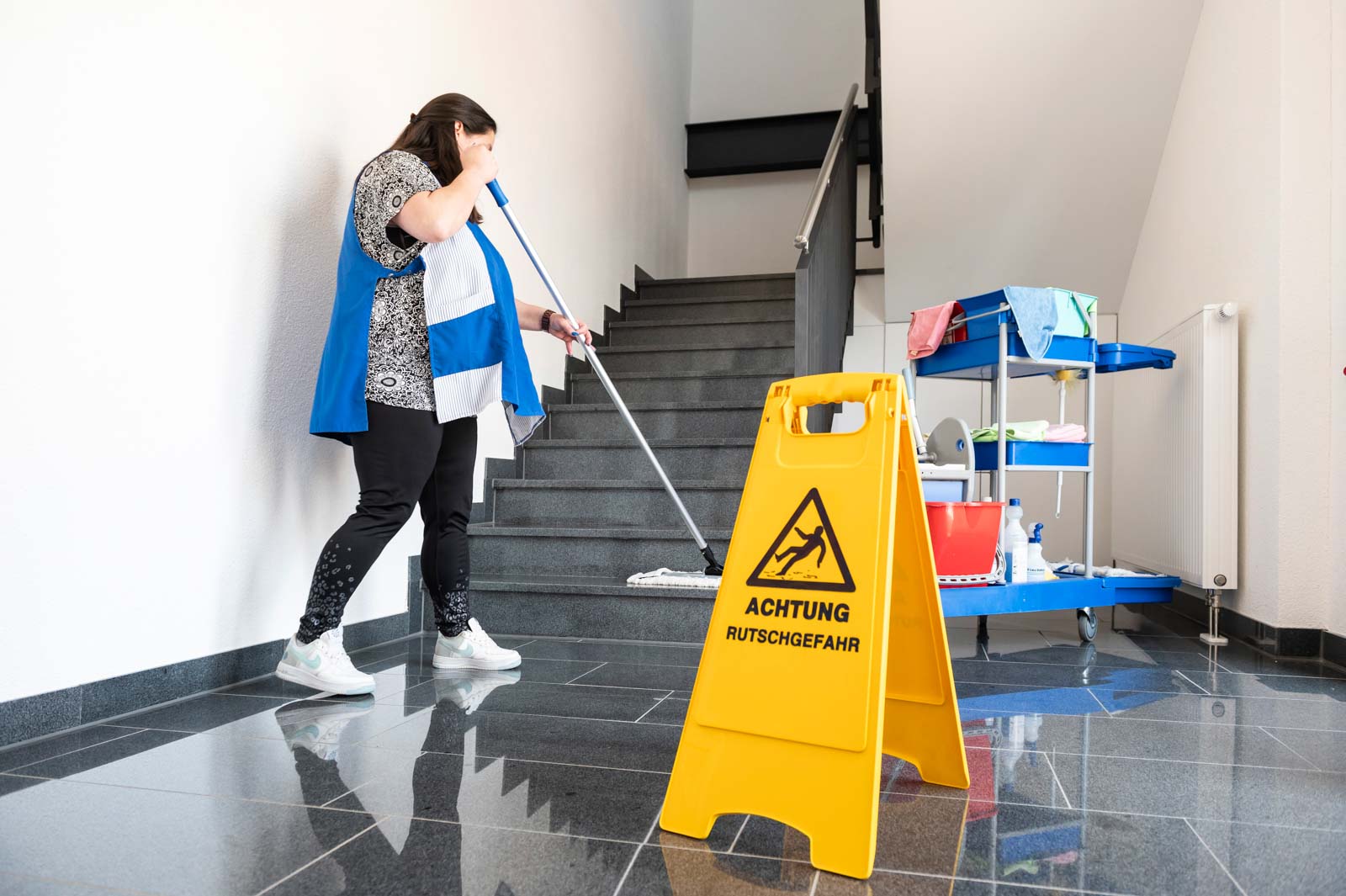Treppenhaus-reinigung